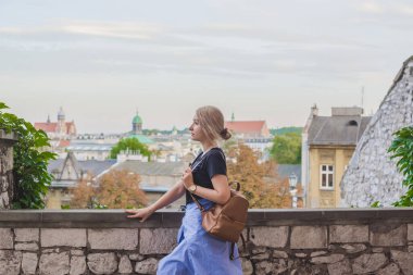 Krakow görüşleri, Polonya 'da tatil kavramı. Şehir merkezinin eski bir parçası. Yolculuk için fikirler.