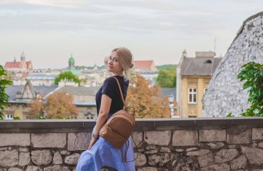 Krakow görüşleri, Polonya 'da tatil kavramı. Şehir merkezinin eski bir parçası. Yolculuk için fikirler.