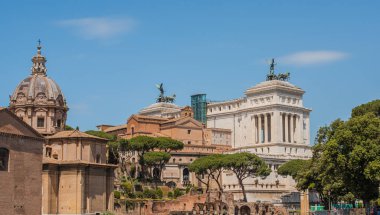 Roma manzarası, İtalya 'da tatil kavramı. Şehir merkezinin eski bir parçası. Yolculuk için fikirler.