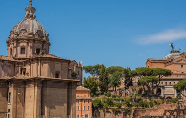 Roma manzarası, İtalya 'da tatil kavramı. Şehir merkezinin eski bir parçası. Yolculuk için fikirler.