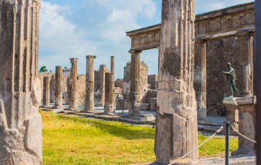 Pompei arkeolojik görüşleri, UNESCO, İtalya 'da tatil, mimari eski antik manzara, şehir detayları