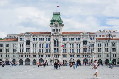 Trieste manzarası, İtalya 'da tatil kavramı. Şehir merkezinin eski bir parçası. Yolculuk için fikirler.