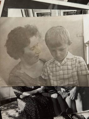 Atmosfer klasik estetik, eski fotoğraf albümleri, eski moda akımları. Avrupa. Kiev, 29 Ocak - İllüstrasyon Editörü