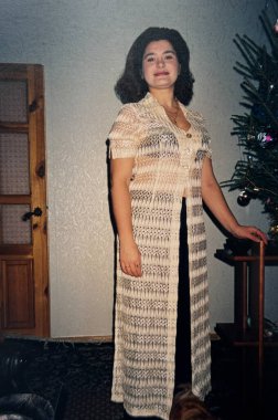 90 'ların klasik Kadın Yaşam Tarzı Portresi. Retro Moda, Nostalji