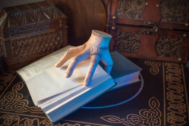 Gothic Family values, composition with a hand 