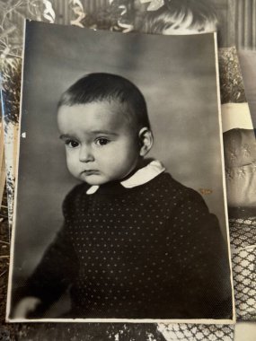 Atmosfer klasik estetik, eski fotoğraf albümleri, eski moda akımları. Avrupa. Kiev, 6 Temmuz, Resim Editörü