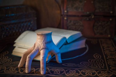 Gothic Family values, composition with a hand 