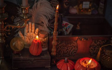 Cadılar Bayramı Balkabağı Mumları, Sonbahar Dekorasyonu veya mistik şeyler