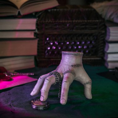 Gothic Family values, composition with a hand 