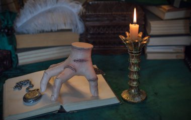 Gothic Family values, composition with a hand 