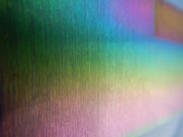 Bukalemun metal bıçak desenli soyut bir arka plan.