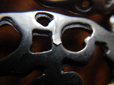Metal bir yüzeyin soyut makrosu