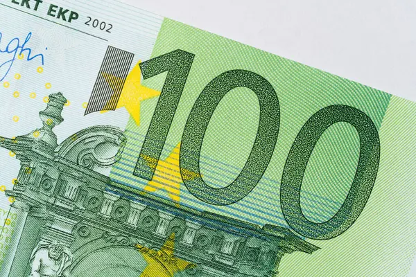 100 Euro 'luk banknot parçası. Yakın plan..