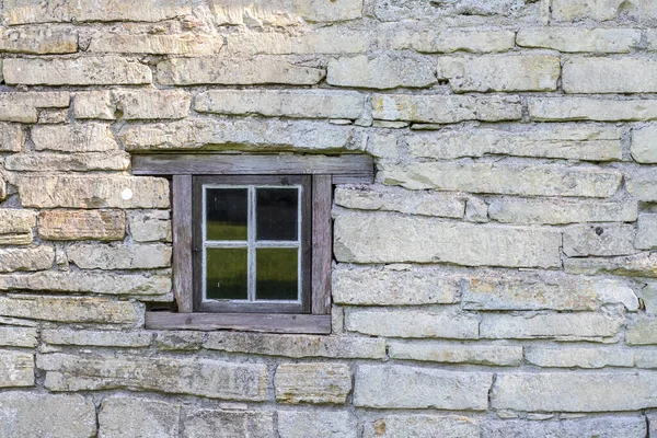 Petite Fenêtre Dans Ancien Mur Pierre Images De Stock Libres De Droits