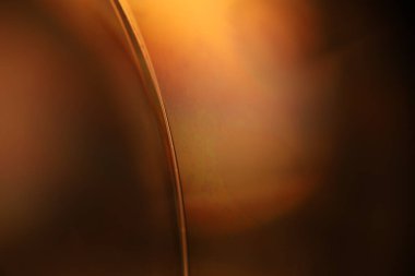 Yeşil zehirli sıvı yüzey, makroda su kabarcıkları, yapışkan siyah sıvı dokusu, laboratuvarda yağ.