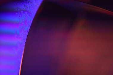 Koyu mor sıvı arkaplan, fantastik makro fotoğraf, kimyasal efektler, düz paneller