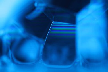 Mavi baloncuk hareketi, bilimsel soyutlama, parlak yüzey