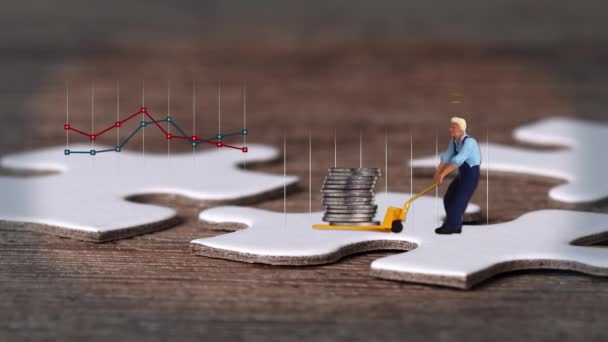 Business Concept Puzzle Pieces Miniature People Concept Investment Success — Stock Video