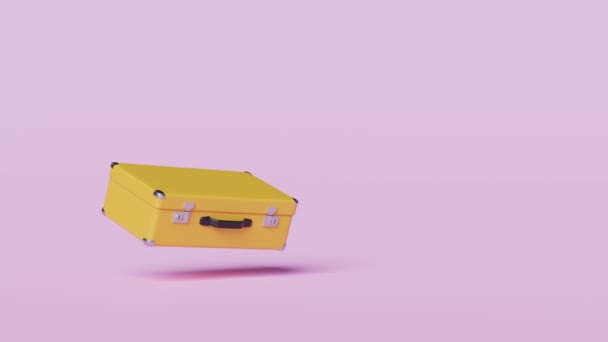 Żółta Otwarta Walizka Żarówką Izolowaną Różowym Tle Podróże Letnie Koncepcja — Wideo stockowe