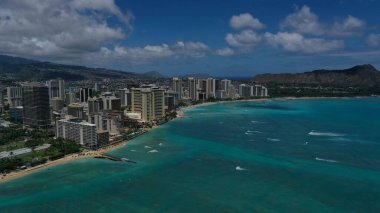 Honolulu Hawaii 'deki sahil manzarası çok güzeldir.