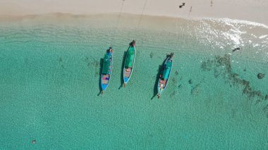 Phuket Tayland 'ın güneyindeki güzel sahil manzarası