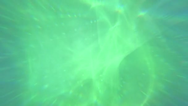 Абстрактне Зелене Світло Блискучий Градієнт Білі Обертаються Крапки Візерунка Петлі — стокове відео