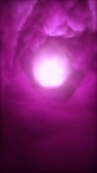 Яркий Розовый Пурпурный Вращающийся Пушистый Вихрь Сладкой Ваты Вертикальный Цикл — стоковое видео