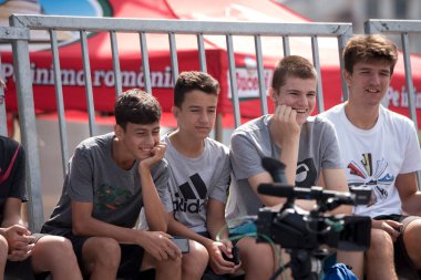 TARGU JIU, ROMANIA, AUGUST04.2018, TARGU JIU Şehir Günleri 'nde gösteri basketbol oyunu, akreditasyon gerektirmeyen kamusal etkinlik.