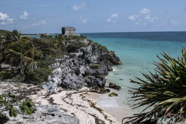  Caribbean Sea seen from Tulum citadelMost idyllic and impressive places in Latin America are beaches of Caribbean, seen from fortress of Tulum, Mexico, famous for its ancient ruins and turquoise sea