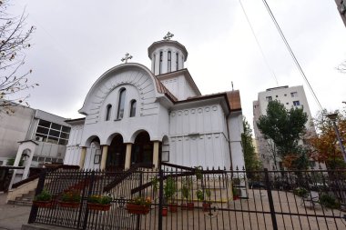 The historic center of Bucharest includes historical monument buildings dating from the 15th-19th centuries combined with the modern style of others built in the 20th century.