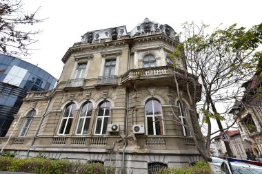 The historic center of Bucharest includes historical monument buildings dating from the 15th-19th centuries combined with the modern style of others built in the 20th century.