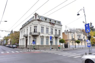 The historic center of Bucharest includes historical monument buildings dating from the 15th-19th centuries combined with the modern style of others built in the 20th century.