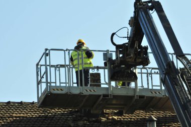 Earthquake in Targu Jiu, Romania. Actions to remove the effects of the earthquake in Targu Jiu Romania from February 13 and 14, 2023