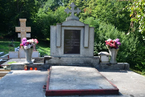 Cruz Mármore Monumento Funerário Símbolo Ortodoxo Morte Ressurreição Sendo Dos — Fotografia de Stock