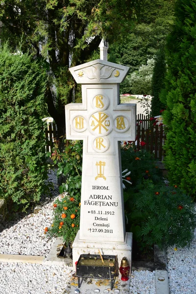Márványkereszt Egy Temetkezési Emlékmű Halál Feltámadás Ortodox Szimbóluma Amely Kereszténység — Stock Fotó