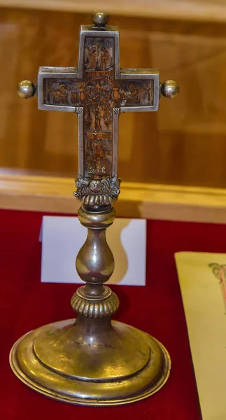 Korset Altaret Ortodox Kristen Kyrka Det Förvaras Det Heliga Bordet — Stockfoto