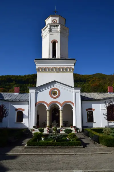 Bistrita Manastırı Romanya Nın Ilk Baskı Makinesinin Kurulduğu Kostesti Komünü — Stok fotoğraf