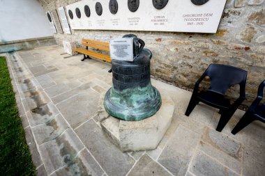 Romen Ortodoks Hıristiyan Hıristiyan Büyük Stefan ve Ortodoks Hıristiyanların Azizi Aziz tarafından kurulan Ortodoks Hıristiyan Manastırı 'na adanmış Putna Manastırı.