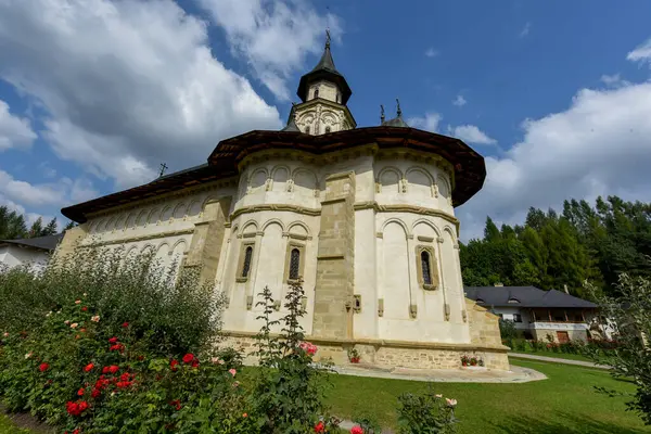 Putna Kloster Dedikeret Til Dormition Guds Moder Ortodokse Kristne Kloster - Stock-foto