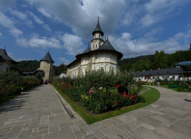 Köydeki Ortodoks Kilisesi