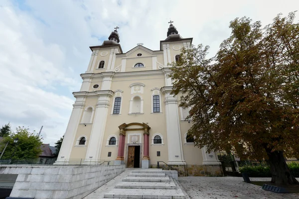 Bakire Meryem Kilisesi Bratislava, Slovakya