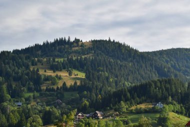 Dağların güzel manzarası