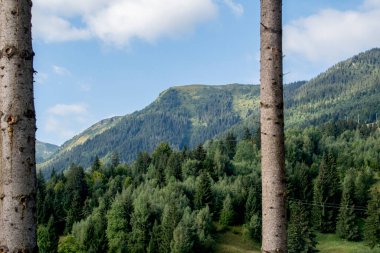 Dağdan dağdaki köye kadar manzara