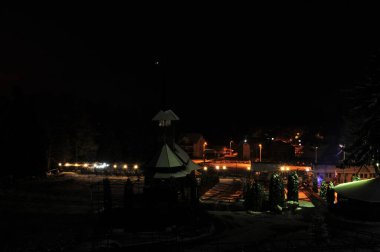 Akşamları şehrin en ünlü simgesinin gece manzarası.