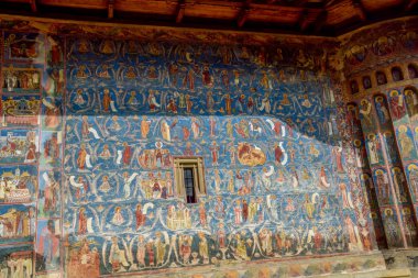 Eski şehir duvarının iç manzarası