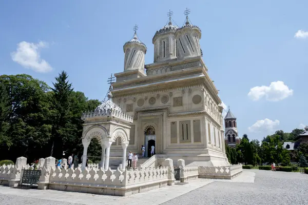 İsrail 'in kuzeyindeki Nesegopol' ün eski bir kasabasındaki Meryem Ana 'nın doğuşunun katedrali.