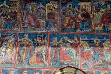 Kilisenin eski mozaiği