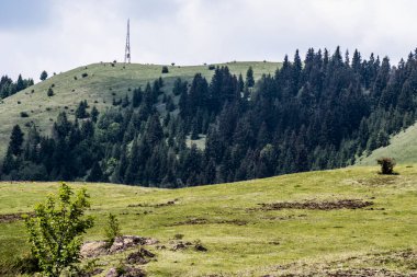 Dağlı güzel bir manzara.