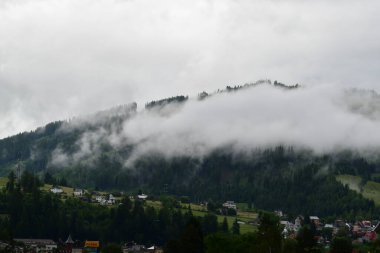 İsviçre Alpleri Köyü