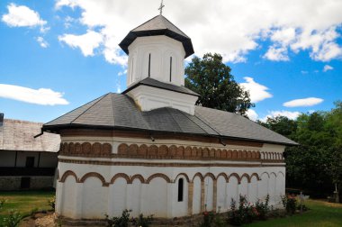 Parktaki eski ahşap kilise.